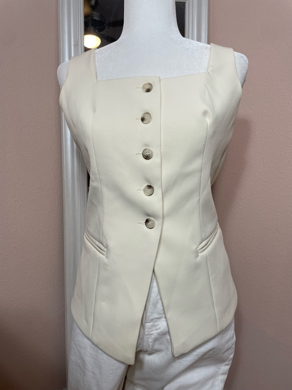 Missguided Cream Vest Top L Button Front Tailored Minimalist Chic